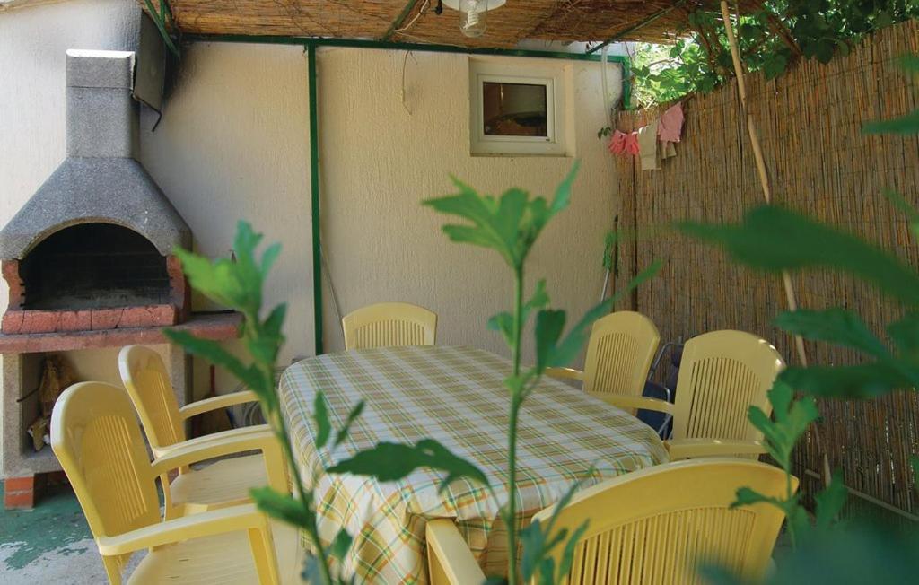 Apartmani Katarina Срима Екстериор снимка